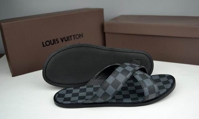 2017 LU slippers man 38-46-155
